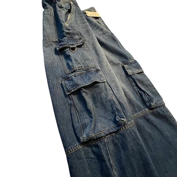 Forever 21 Cargo Jeans 29 Relaxed Fit Wide Leg Utility Pockets Denim NWT - Picture 9 of 10